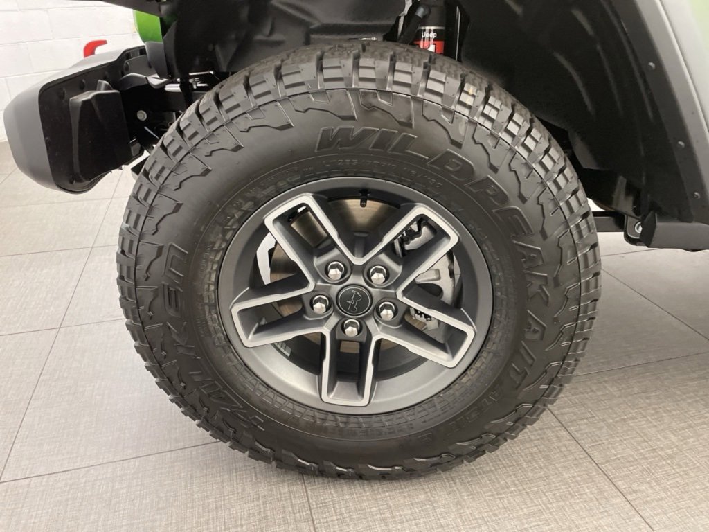 New 2025 Jeep Gladiator Rubicon w/ Convenience Group image 6