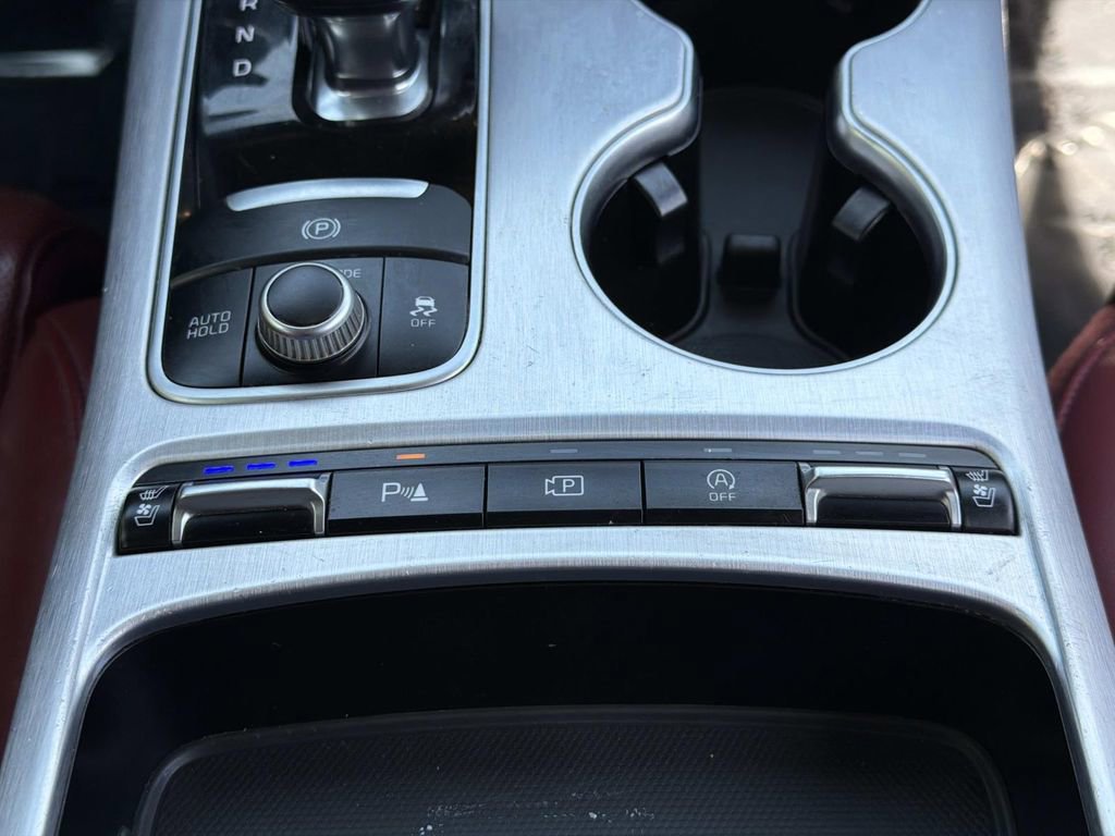 Used 2022 Kia Stinger GT2 w/ Red Interior Color Package image 12