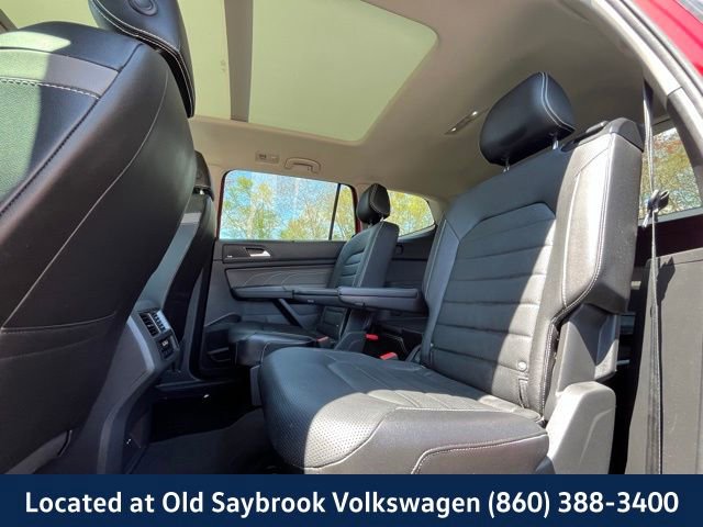 Used 2022 Volkswagen Atlas SEL Premium image 12