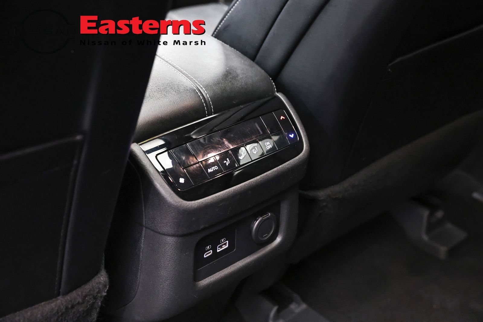 Used 2023 INFINITI QX60 Luxe w/ Cargo Package AWD/4WD image 24