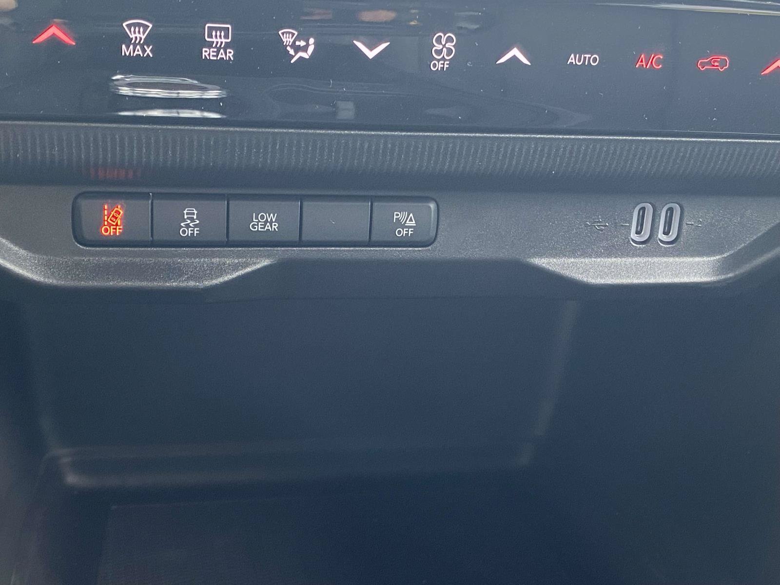 New 2026 Jeep Cherokee Overland AWD/4WD image 27