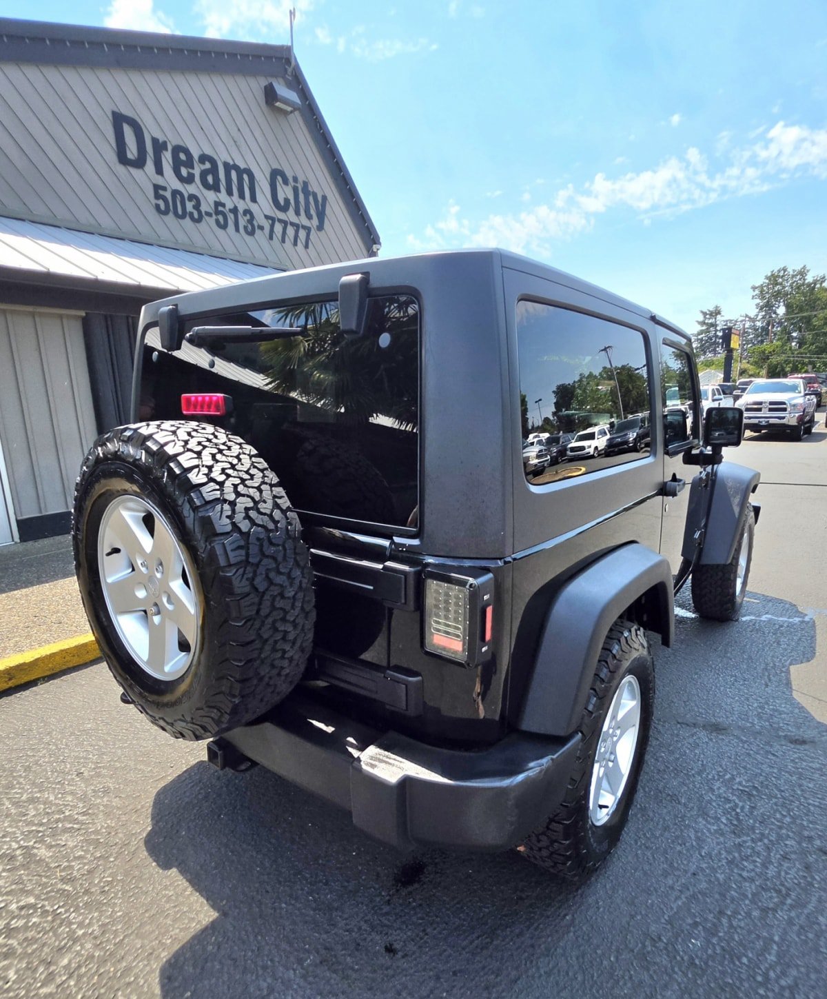 Used 2016 Jeep Wrangler Sport w/ Quick Order Package 24S AWD/4WD image 6