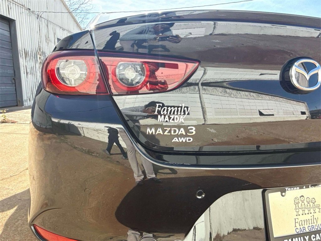 Certified 2025 MAZDA MAZDA3 2.5 Turbo Sedan w/Premium Plus image 9