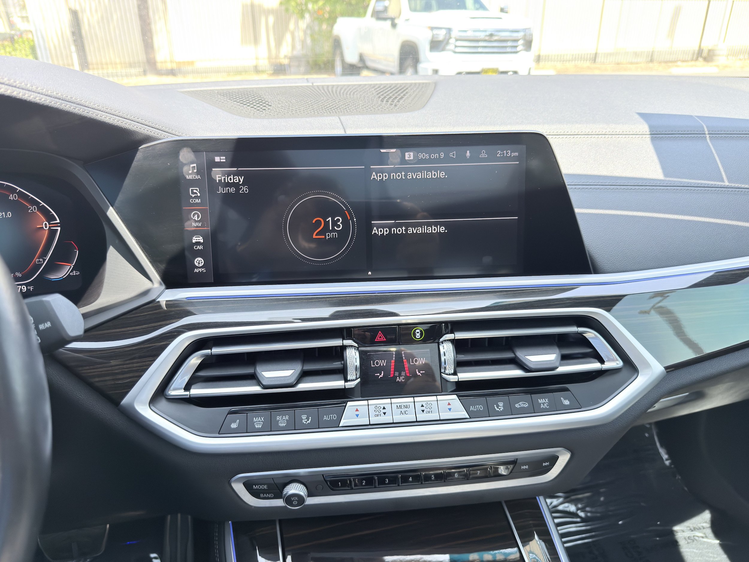 Used 2021 BMW X5 xDrive40i w/ M Sport Package AWD/4WD image 31