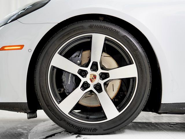 Certified 2025 Porsche Panamera 4 image 29