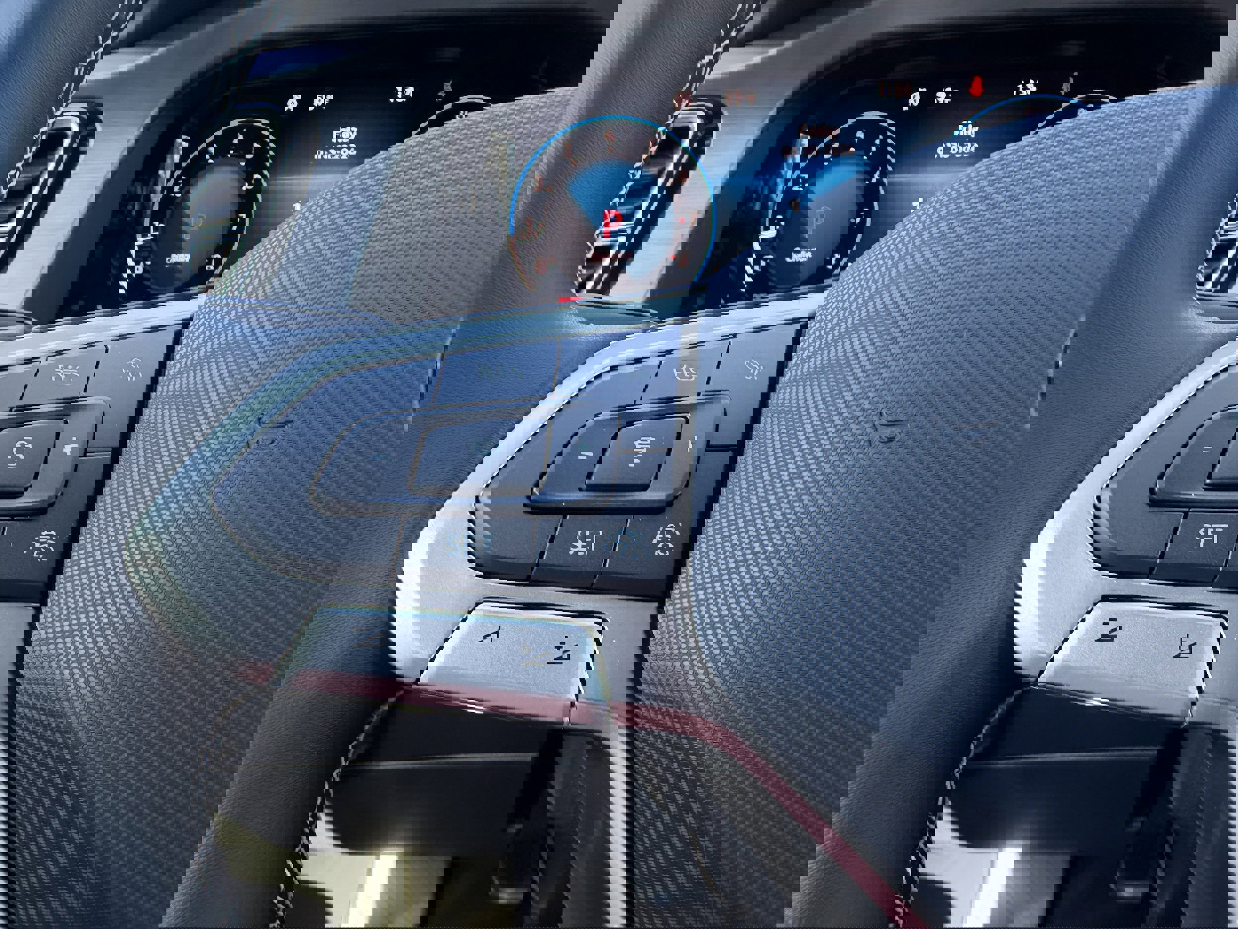 New 2026 Volkswagen Atlas Cross Sport SE image 25