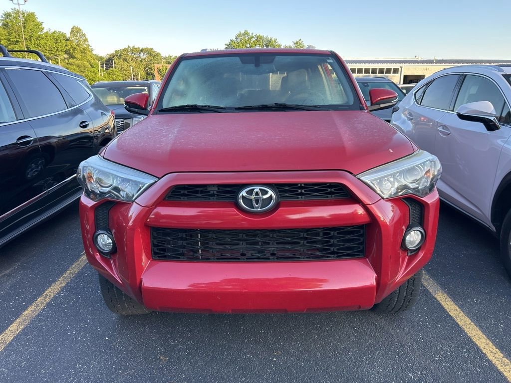 Used 2017 Toyota 4Runner SR5 Premium AWD/4WD image 3