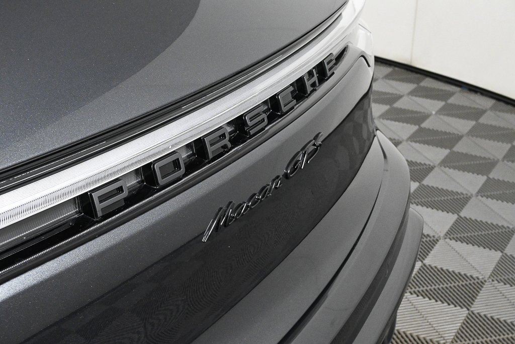 New 2026 Porsche Macan GTS image 41
