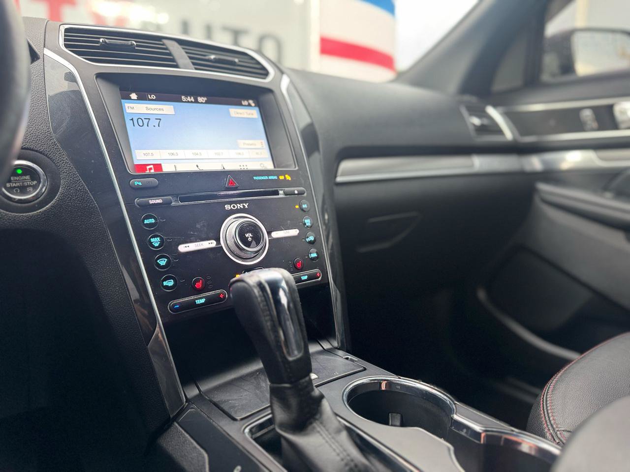 Used 2018 Ford Explorer Sport AWD/4WD image 46