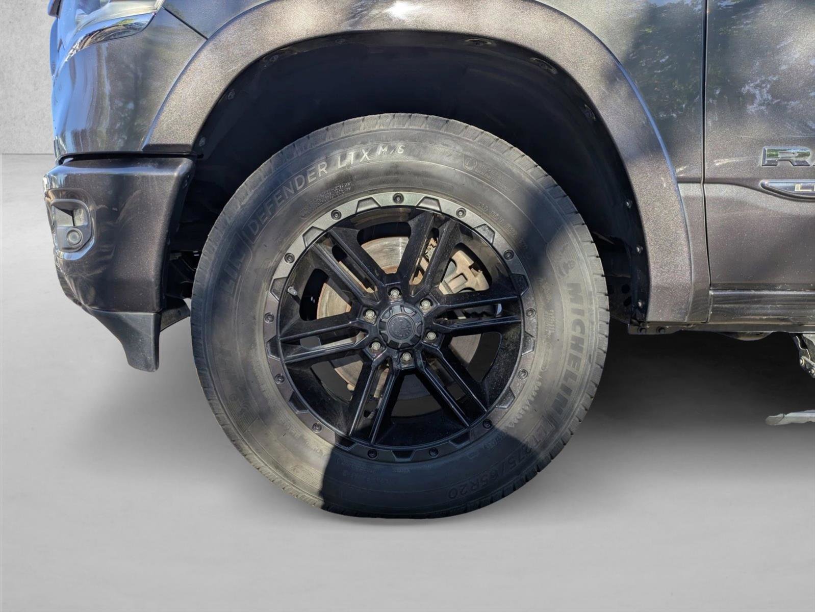 Used 2019 RAM 1500 Limited AWD/4WD image 18