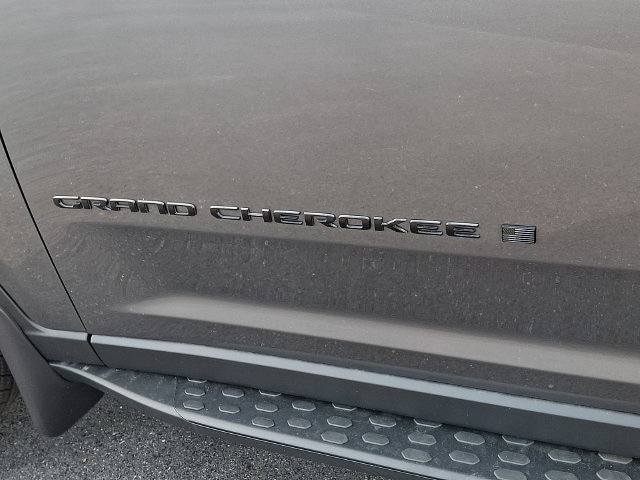 New 2026 Jeep Grand Cherokee Altitude AWD/4WD image 18