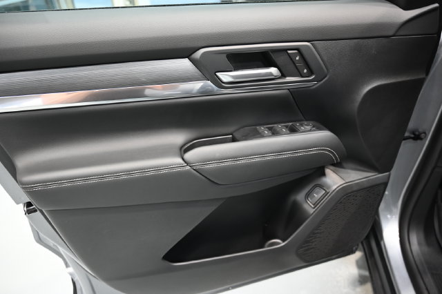 New 2027 GMC Terrain Elevation w/ Elevation Premium Package FWD image 26