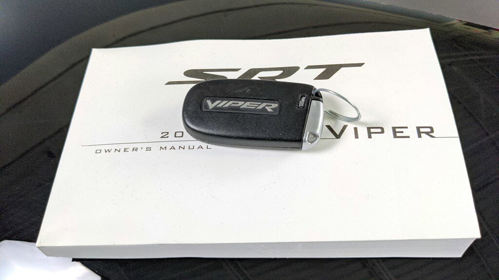 Used 2013 SRT Viper GTS image 40