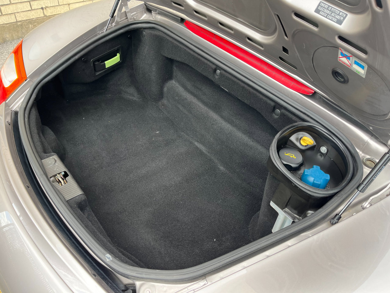 Used 2002 Porsche Boxster image 21