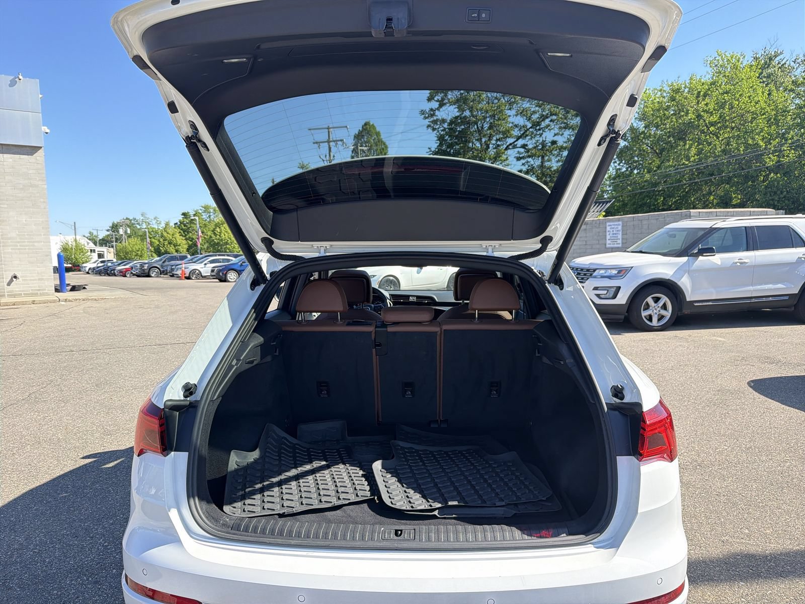 Used 2022 Audi Q3 2.0T Premium AWD/4WD image 40