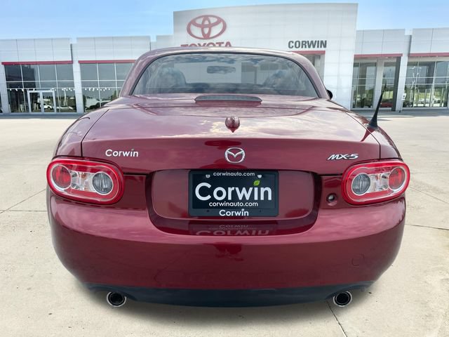 Used 2011 MAZDA MX-5 Miata Grand Touring w/ Premium Pkg RWD image 4