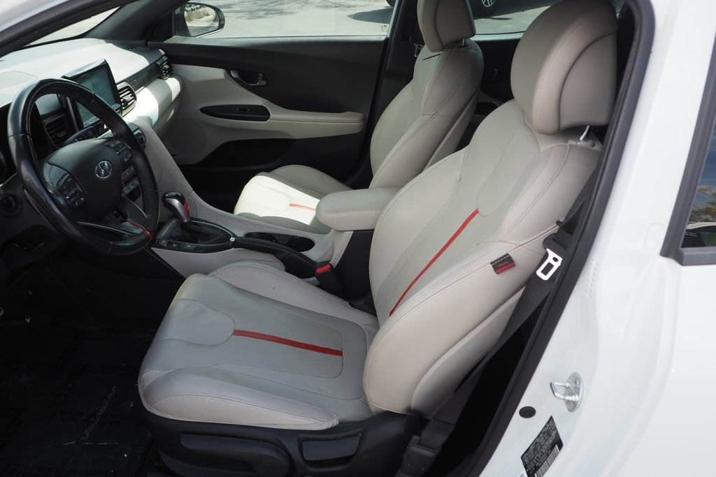 Used 2019 Hyundai Veloster Turbo Ultimate FWD image 14
