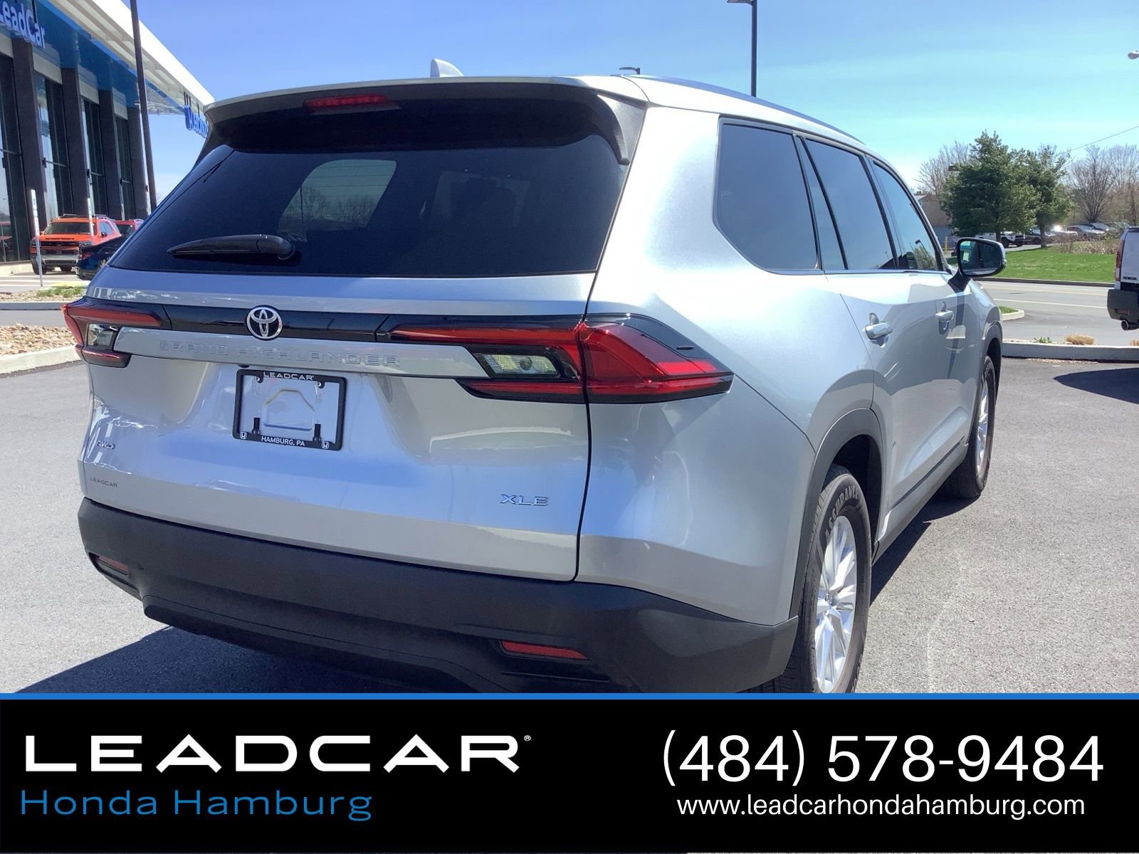 Used 2025 Toyota Grand Highlander AWD image 7