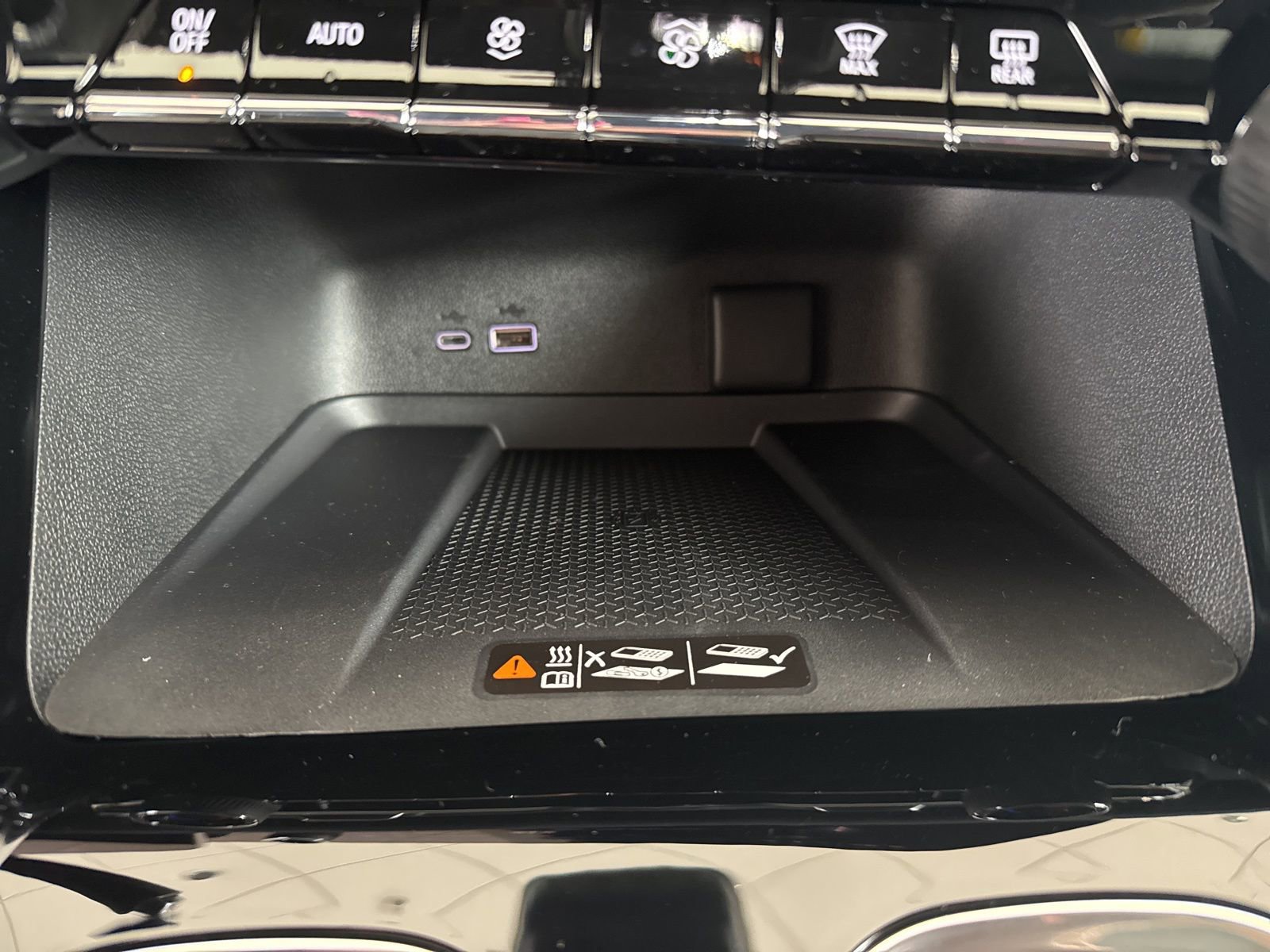 New 2026 Chevrolet Traverse LT w/ Driver Confidence Package image 30