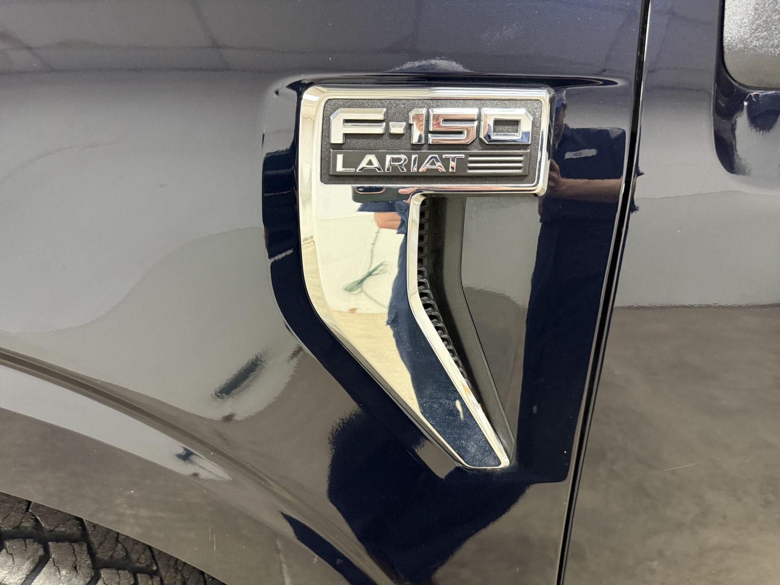 Used 2024 Ford F150 Lariat w/ Tow/Haul Package AWD/4WD image 35