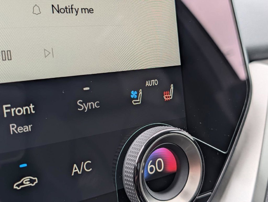 New 2026 Lexus TX 500h AWD w/ Technology Package image 28