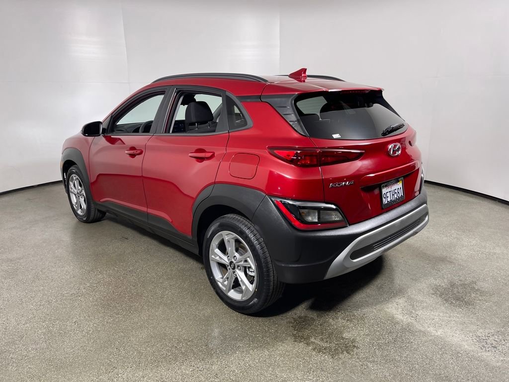 Used 2023 Hyundai Kona SEL image 5