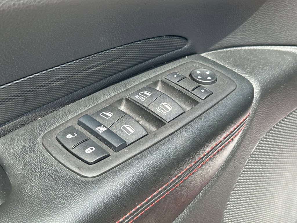 Used 2025 Dodge Durango GT AWD/4WD image 23