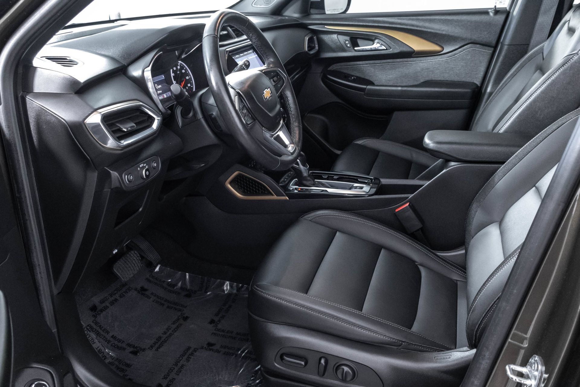 Used 2022 Chevrolet TrailBlazer ACTIV w/ Sun and Liftgate Package AWD/4WD image 7