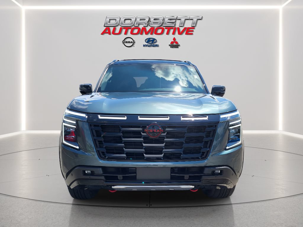Used 2025 Nissan Armada PRO-4X AWD/4WD image 2