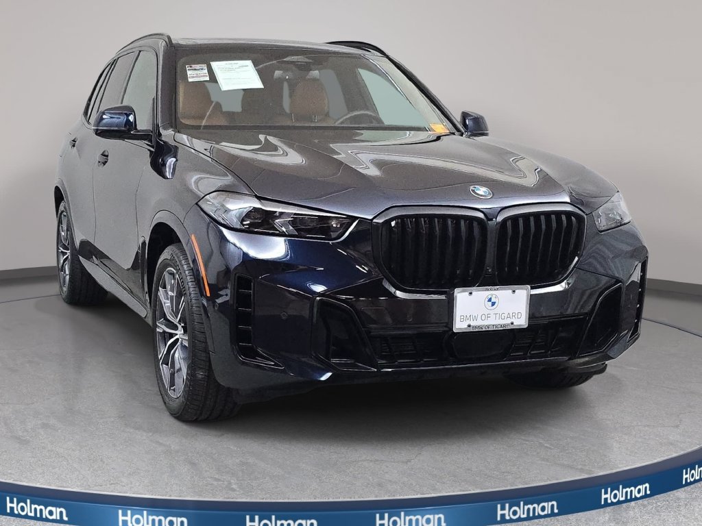 Used 2026 BMW X5 xDrive40i w/ M Sport Package AWD/4WD image 3