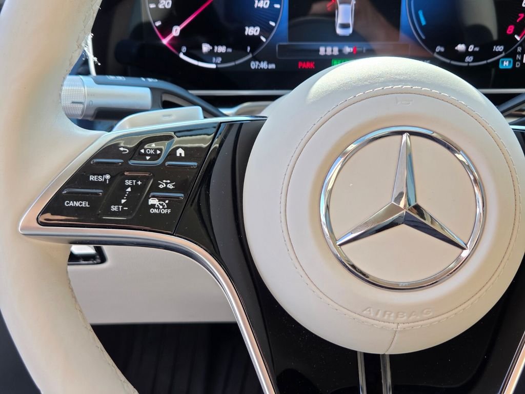 Used 2025 Mercedes-Benz S 580e 4MATIC Sedan image 46
