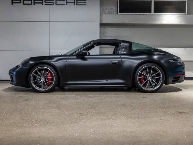 Used 2024 Porsche 911 Targa 4S w/ Premium Package image 2