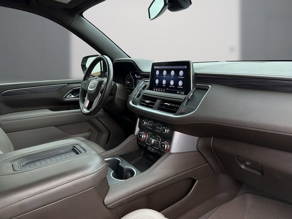 Used 2021 GMC Yukon SLT w/ SLT Premium Package AWD/4WD image 16