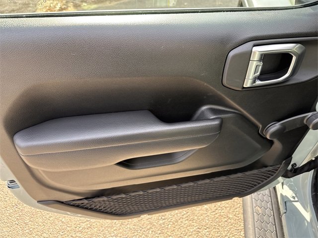 Used 2024 Jeep Wrangler Sport image 10