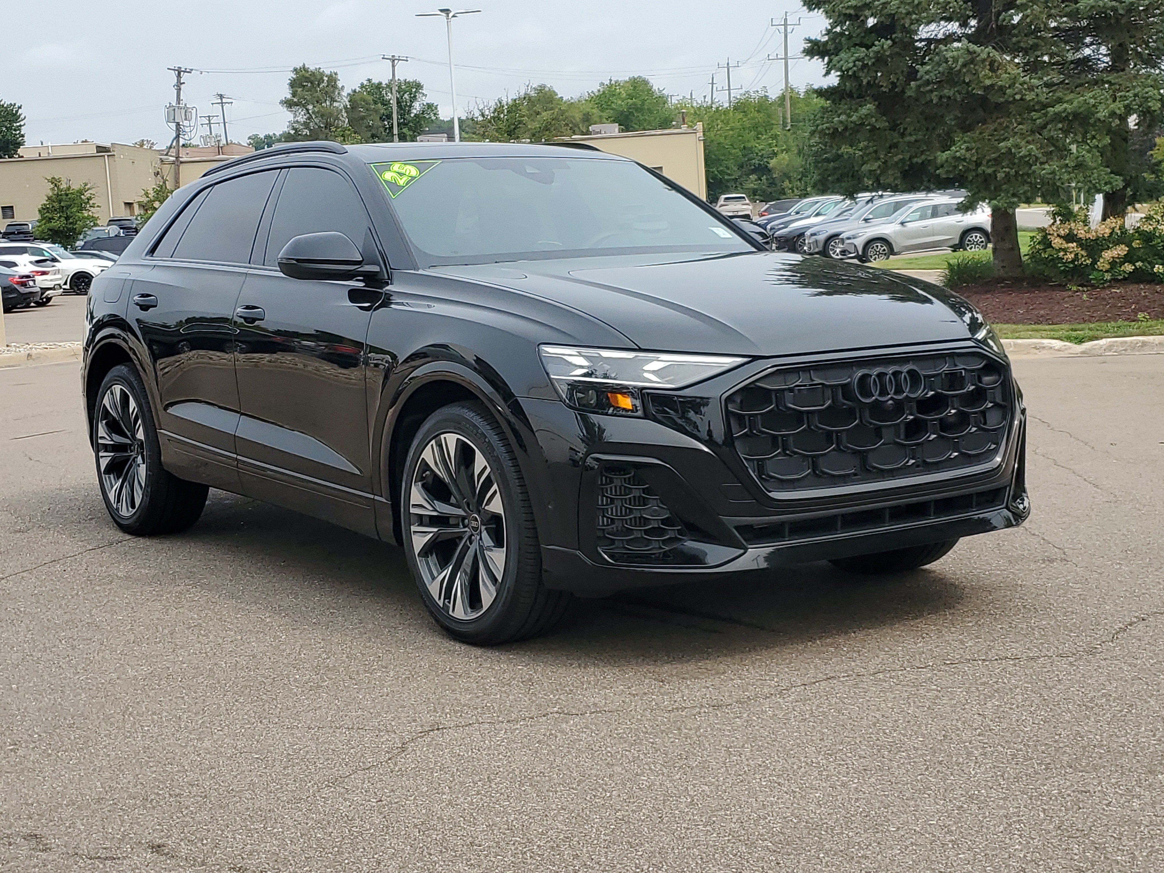Used 2025 Audi Q8 Prestige AWD/4WD image 7