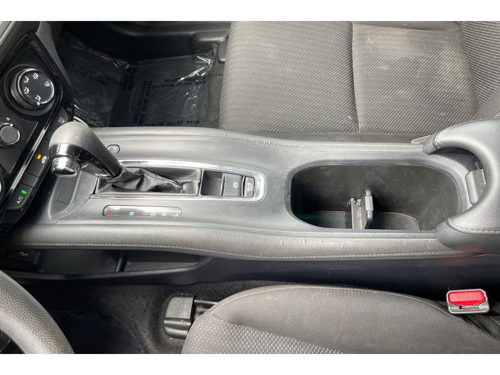 Certified 2017 Honda HR-V LX image 30