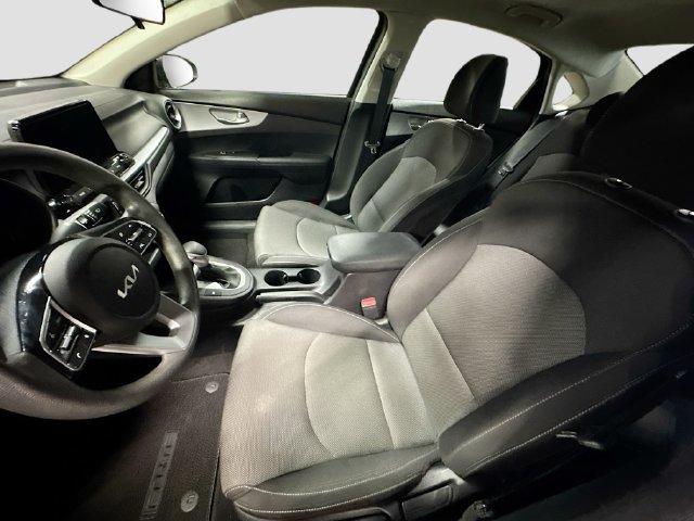 Certified 2023 Kia Forte LXS FWD image 20