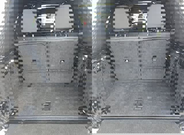 Used 2025 BMW X7 xDrive40i w/ M Sport Package image 9