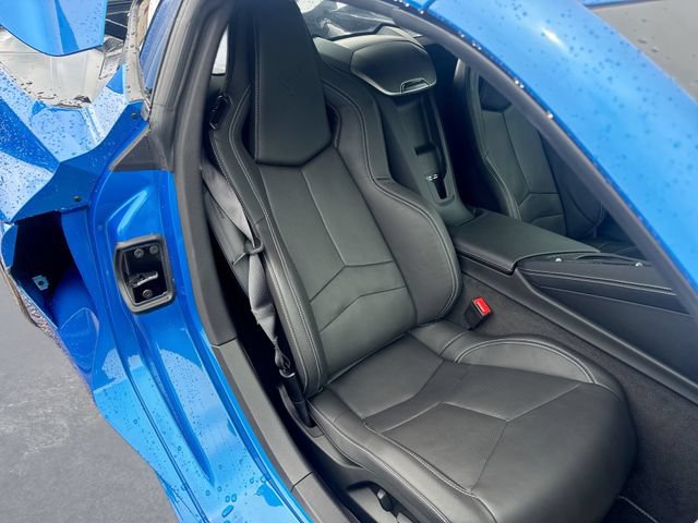 Used 2024 Chevrolet Corvette Stingray Preferred Cpe w/ 2LT RWD image 24