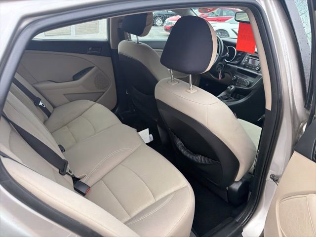 Used 2013 Kia Optima LX w/ Convenience Pkg image 10