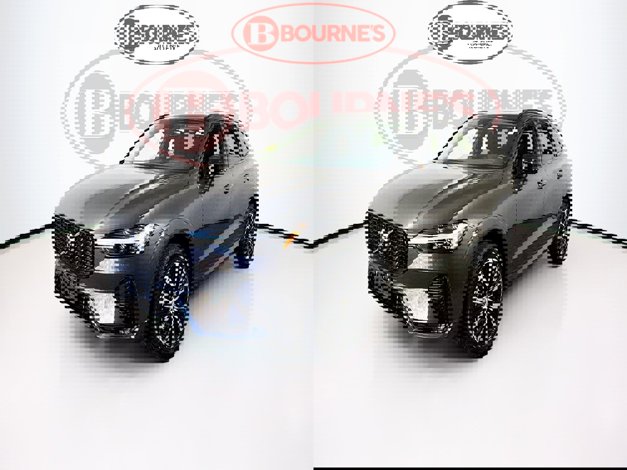 Used 2025 Volvo XC60 B5 Plus image 6