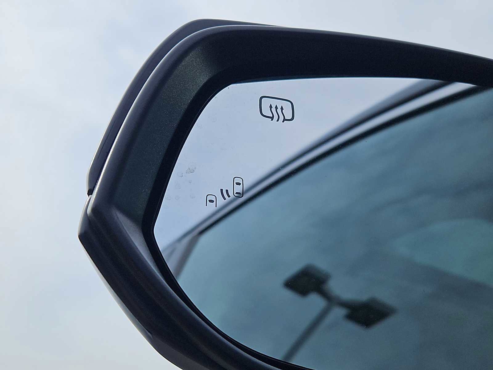 Used 2023 Toyota Sienna XLE w/ XLE Plus Package image 25