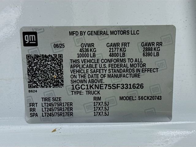 Used 2025 Chevrolet Silverado 2500 LT w/ Convenience Package image 32