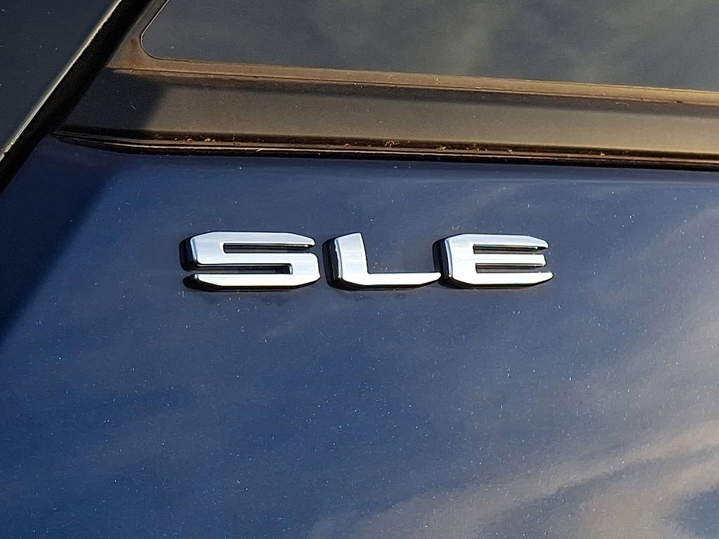 Certified 2022 GMC Terrain SLE w/ Driver Convenience Package image 31