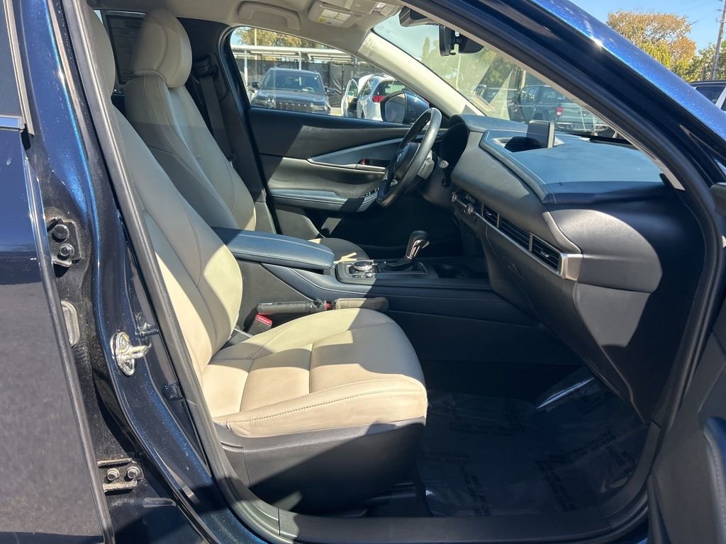 Used 2020 MAZDA CX-30 FWD w/ Select Package image 22