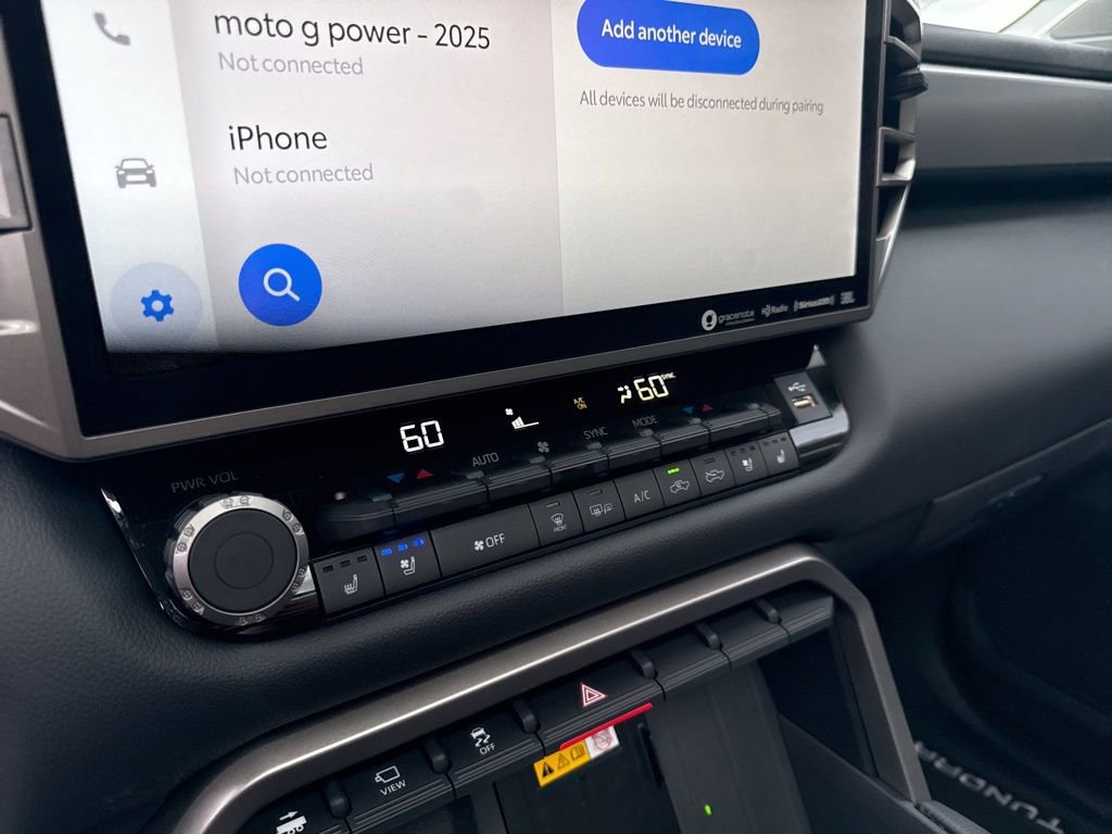 Used 2024 Toyota Tundra Limited image 24