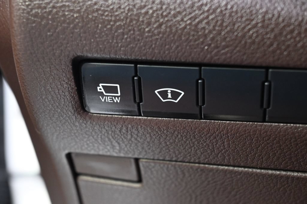 Used 2020 Lexus ES 350 Ultra Luxury w/ Accessory Package 2 FWD image 25
