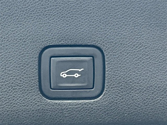 Used 2024 Cadillac XT6 Luxury w/ LPO, Floor Liner Package image 14