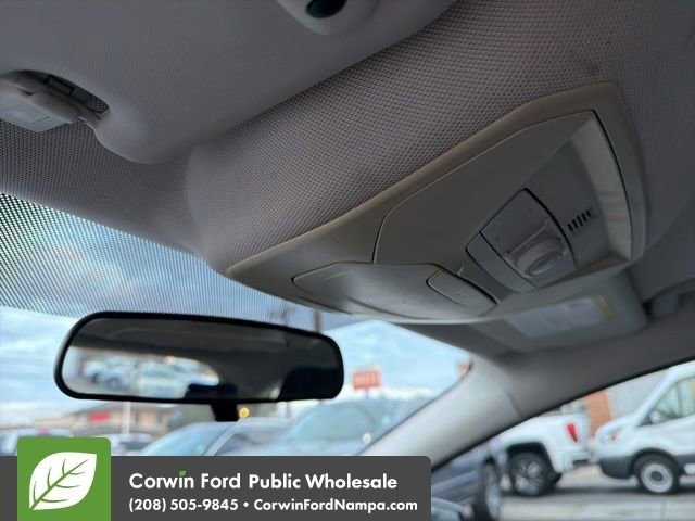 Used 2012 Ford Focus Titanium w/ SEL/Titanium Winter Pkg image 17