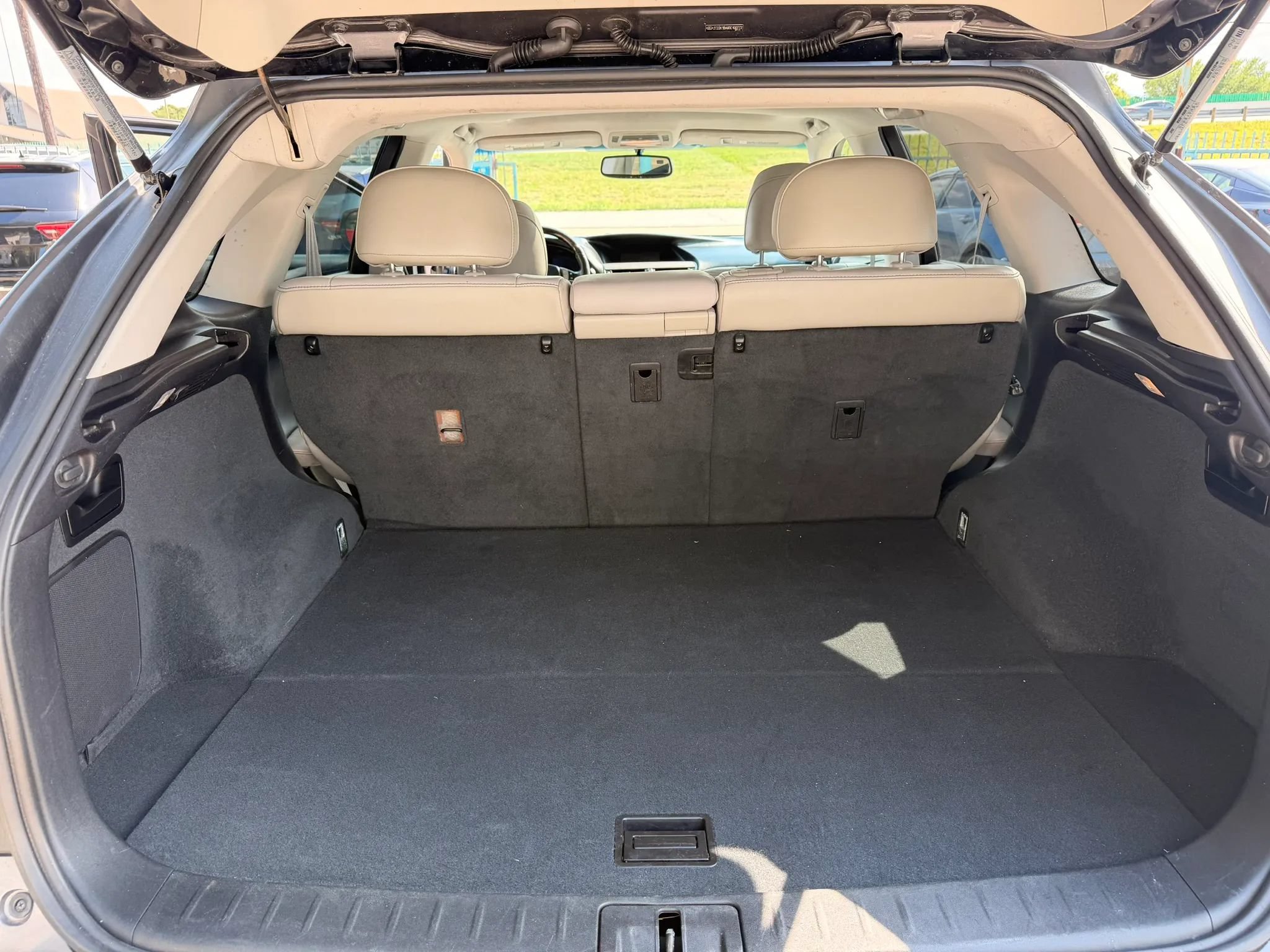 Used 2013 Lexus RX 350 FWD w/ Premium Pkg image 11